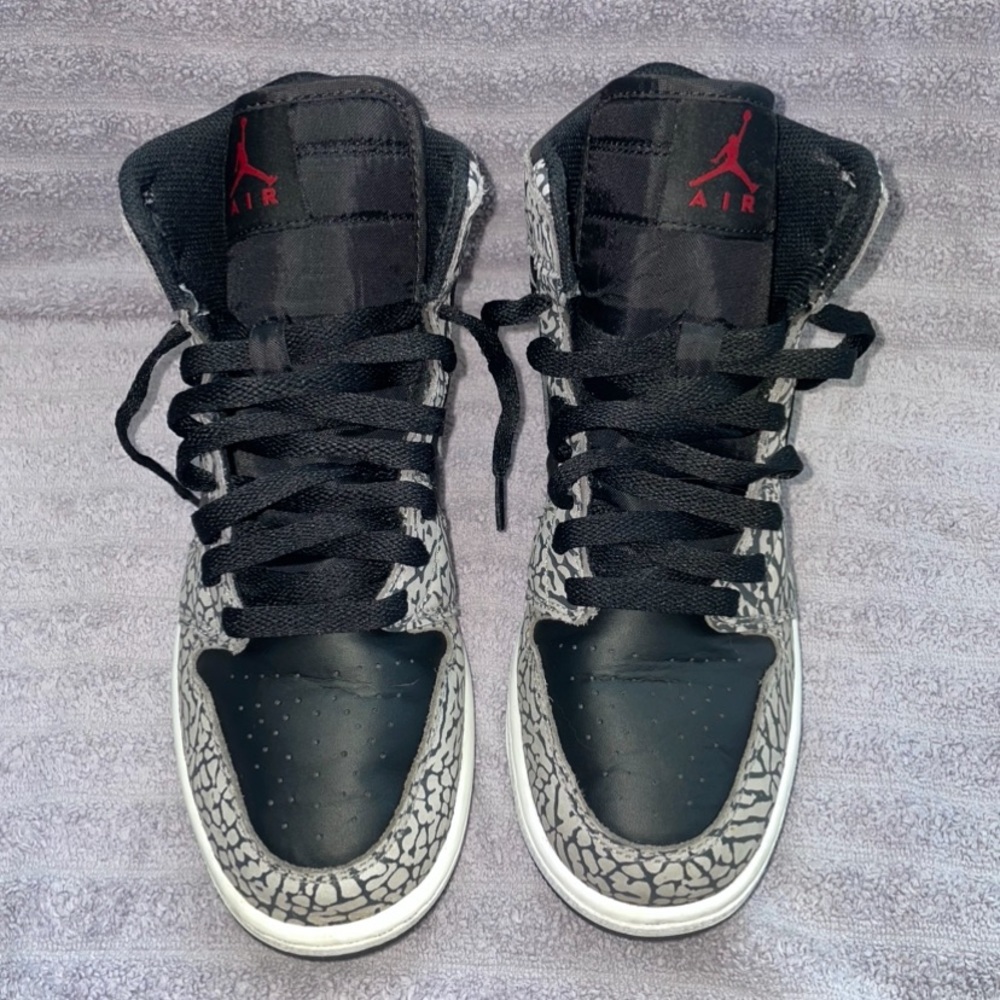 Nike air Jordan 1 Retro “black elephant print” sz7 youth